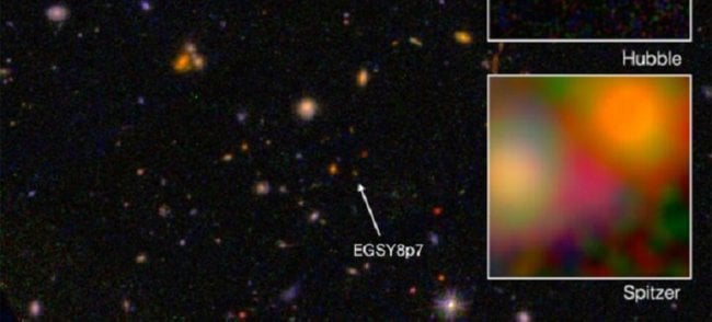 Астрономы нашли самую далекую и самую старую из известных галактик во Вселенной. Фото.