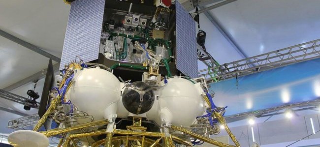 Россия возвращается на Луну, прокладывая путь для пилотируемой экспедиции. Фото.