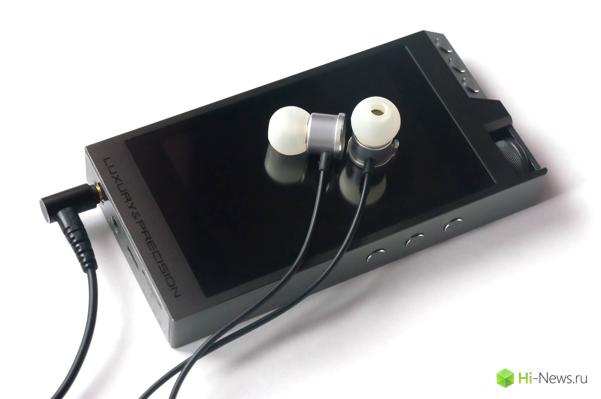 10 With DN-2000J 10 With DN-2000J