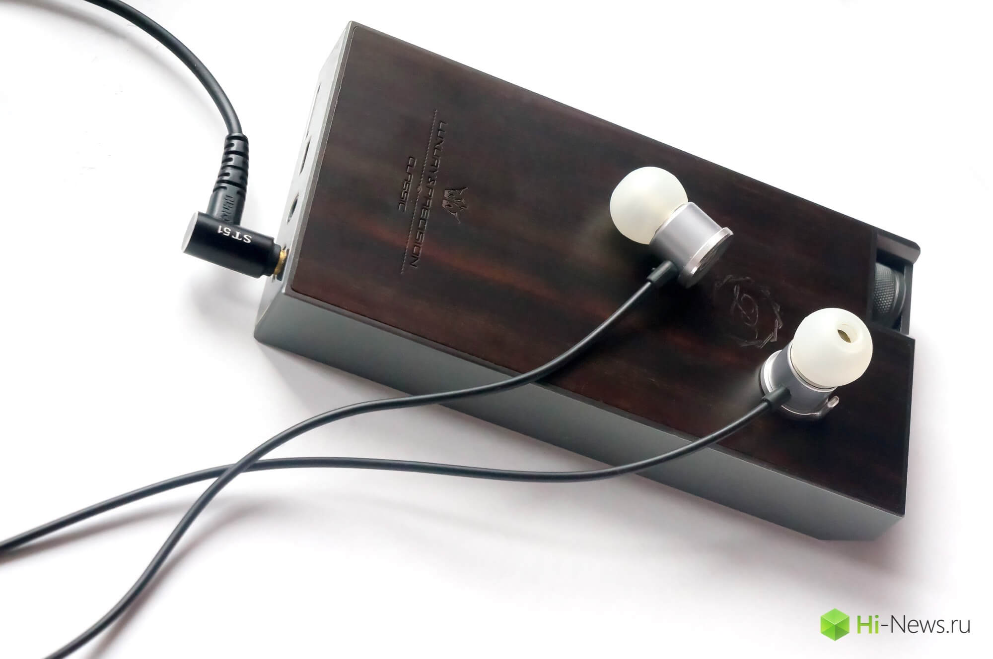 12 Rear Dunu 12 Rear Dunu