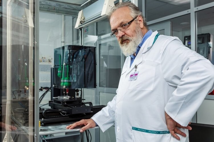 Российские учёные успешно пересадили мыши напечатанную на 3D-принтере щитовидную железу