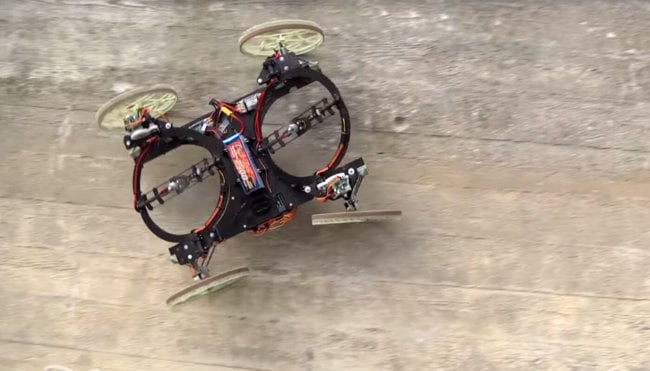 Ученые в Швейцарии создали робота, который ездит по стенам (видео)