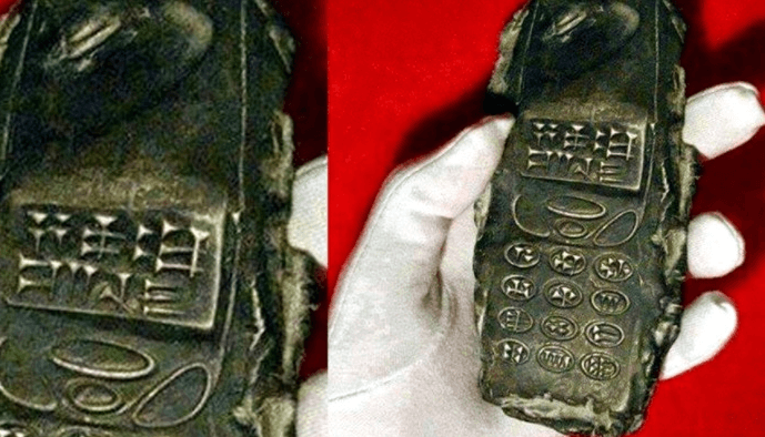 Археологи нашли 2800-летний телефон Nokia. Археологи нашли 2800-летний телефон Nokia. Фото.