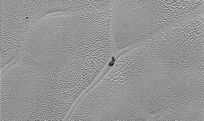 Получены новые фотографии Плутона. Фото.