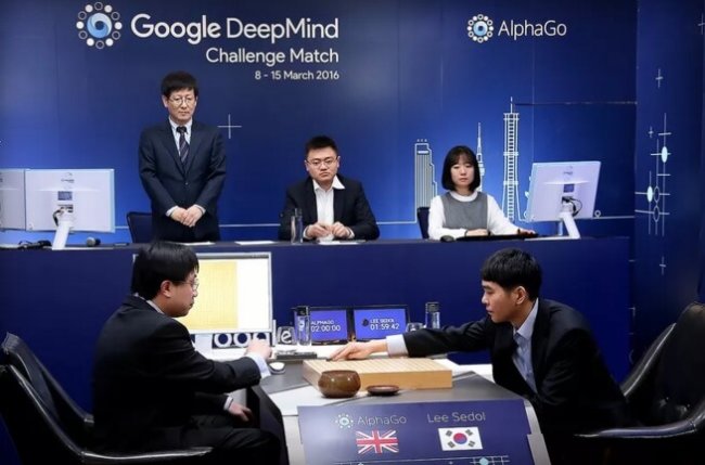 ИИ AlphaGo от Deep Mind обыграл чемпиона мира по логической игре го. Фото.
