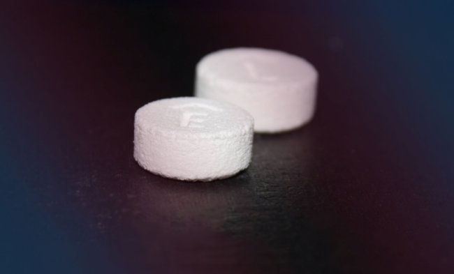 Лекарства стали печатать на 3D-принтере. Фото.