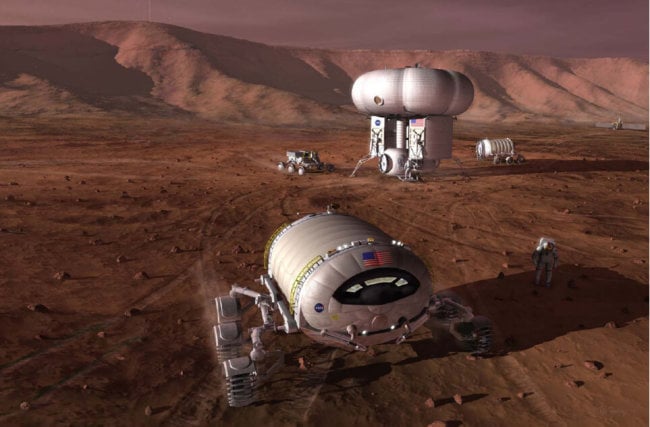 NASA: с постоянной колонией на Марсе придется подождать. Фото.