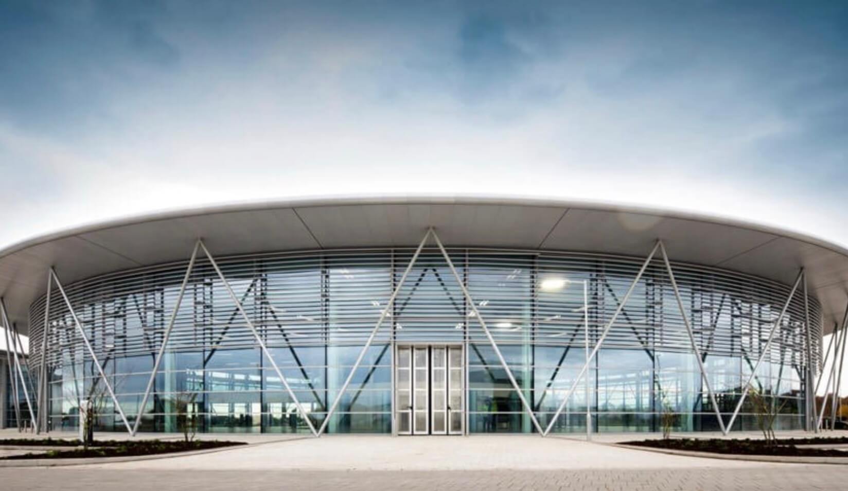 10 самых продвинутых заводов мира. Advanced Manufacturing Research Centre. Фото.