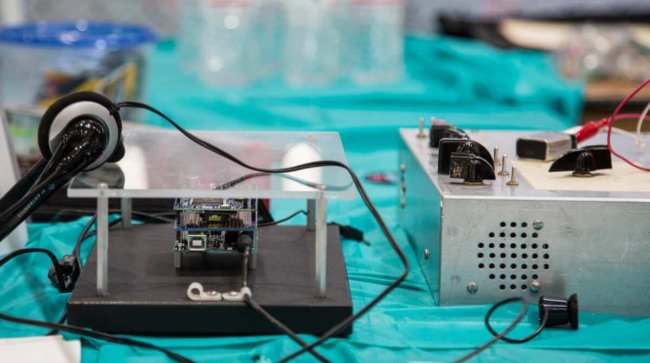Blind Arduino Project: незрячие энтузиасты-электронщики. Фото.