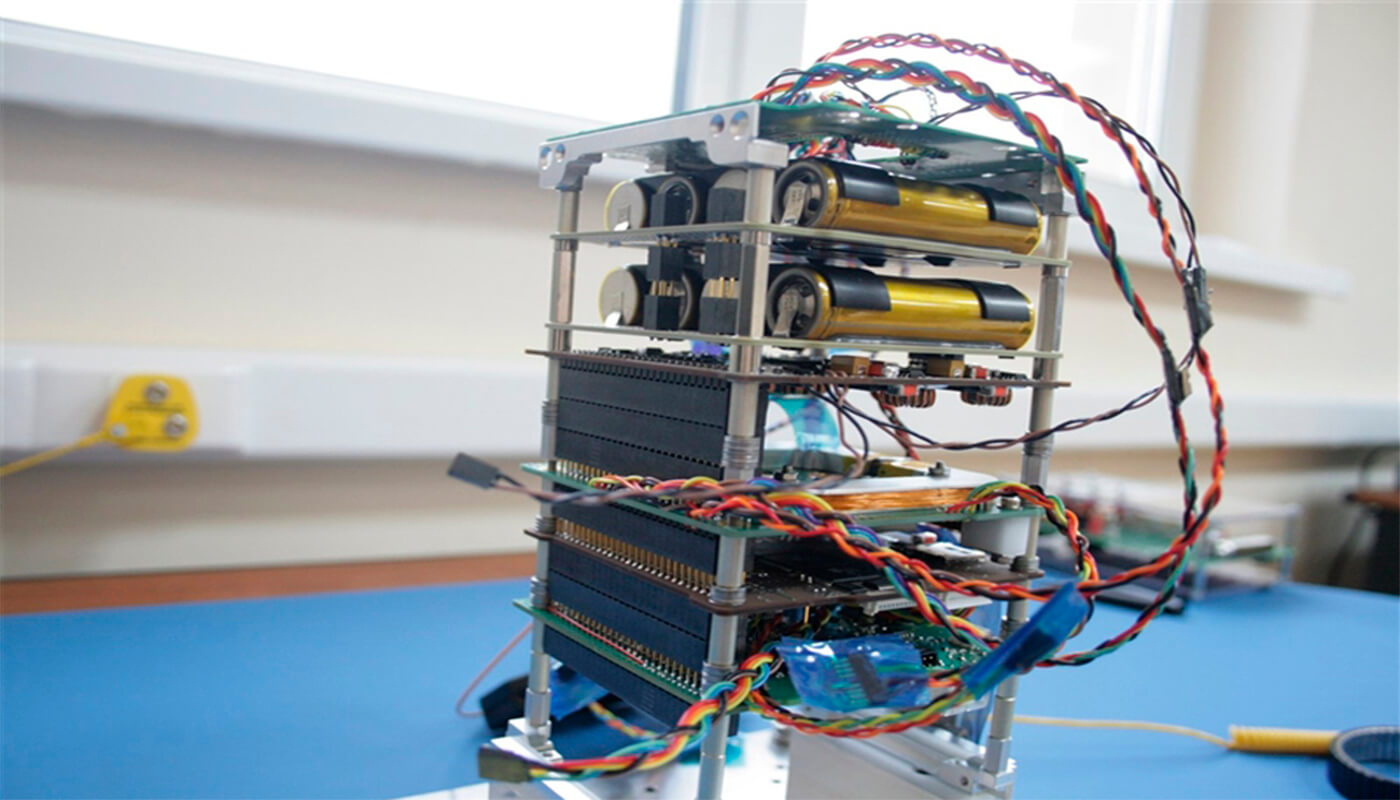 Студенческий спутник по-прежнему не выходит на связь