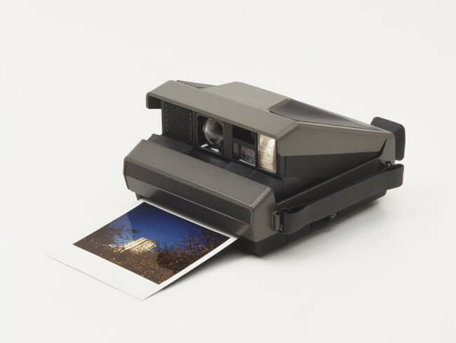 27. Камера Polaroid. Легендарная фотокамера Polaroid. Фото.