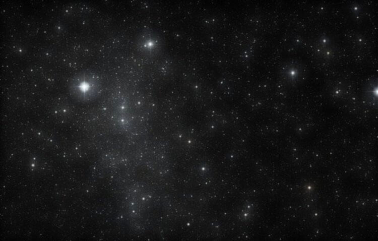 Когда-то темная материя была «посговорчивее». Звезды очень таинственны. Фото.