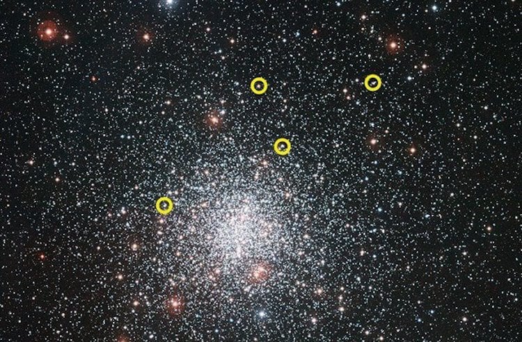 Загадочное шаровое скопление. Ученые обнаружили шаровые скопления звезд. Фото.