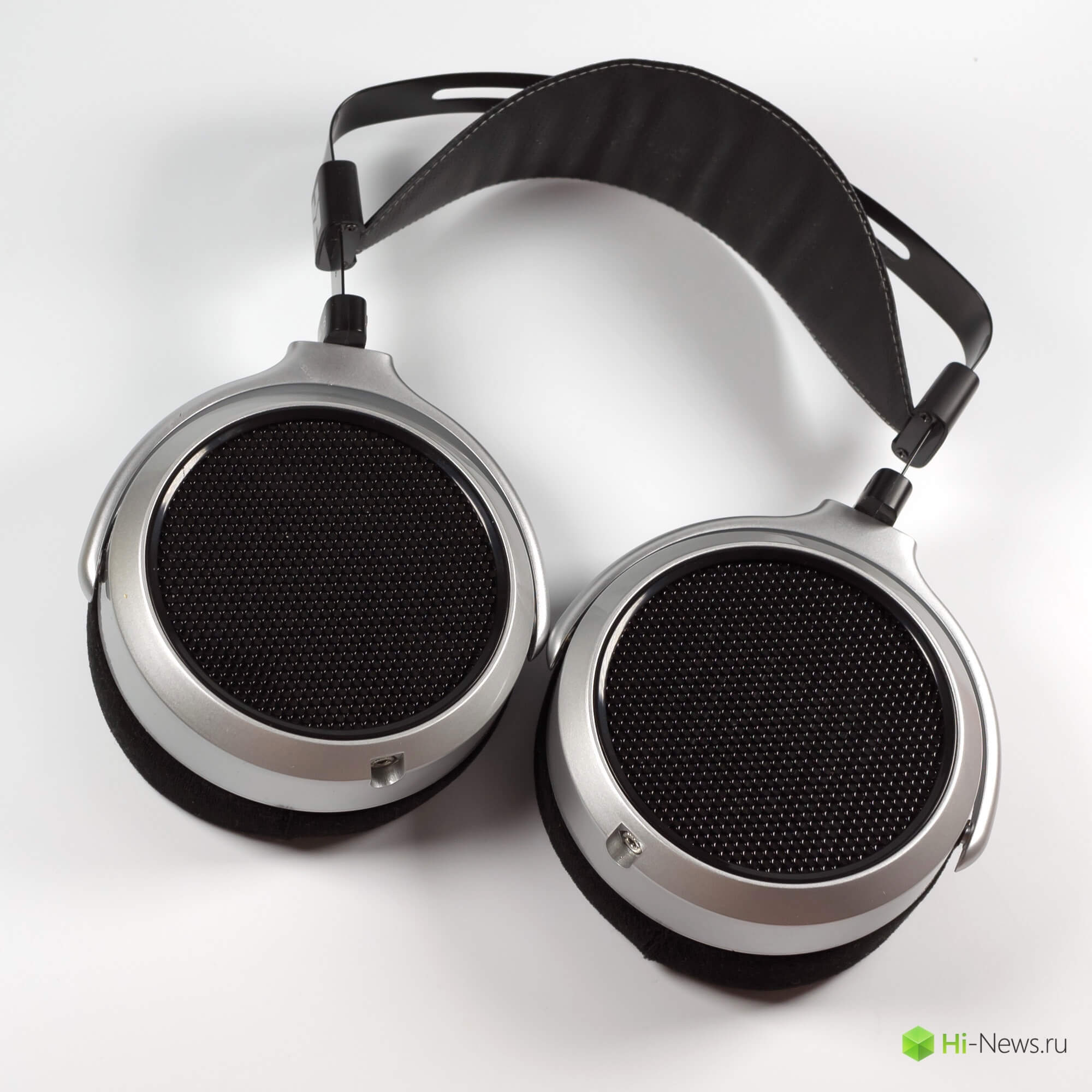 4 Overview 4 Overview