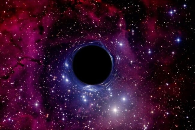 10 жутких предположений о том, что случится, если вы попадете в черную дыру. Искажение света, пространства и времени. Фото.