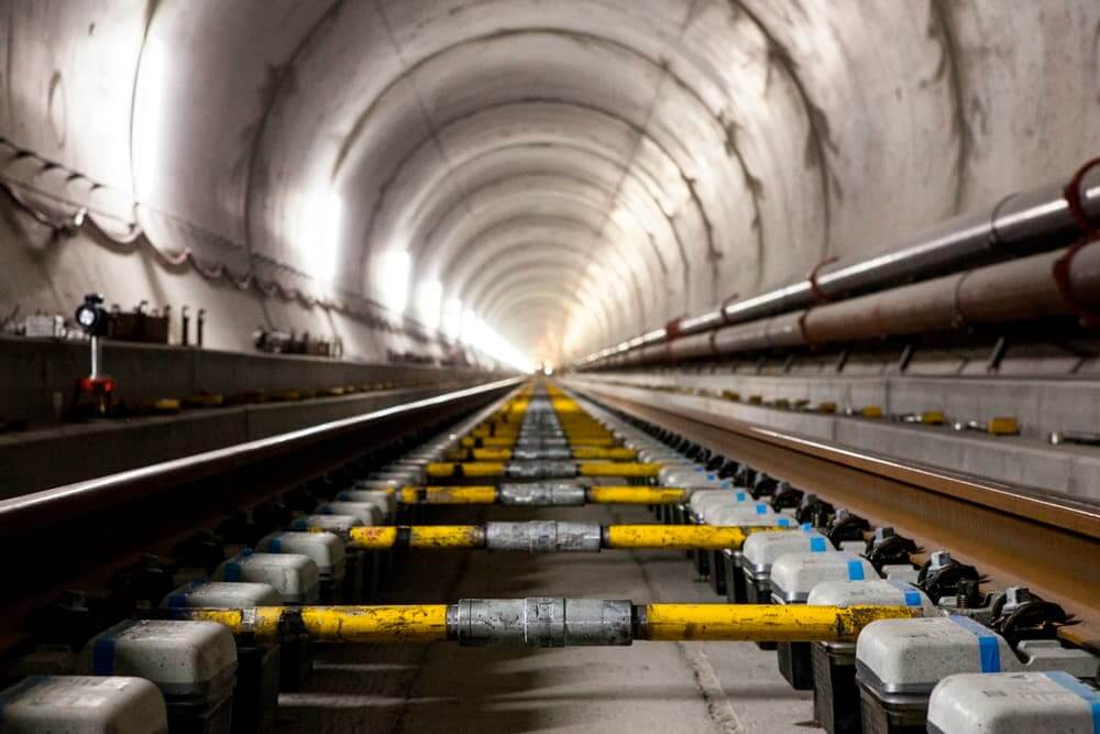 gotthard-base-tunnel-1