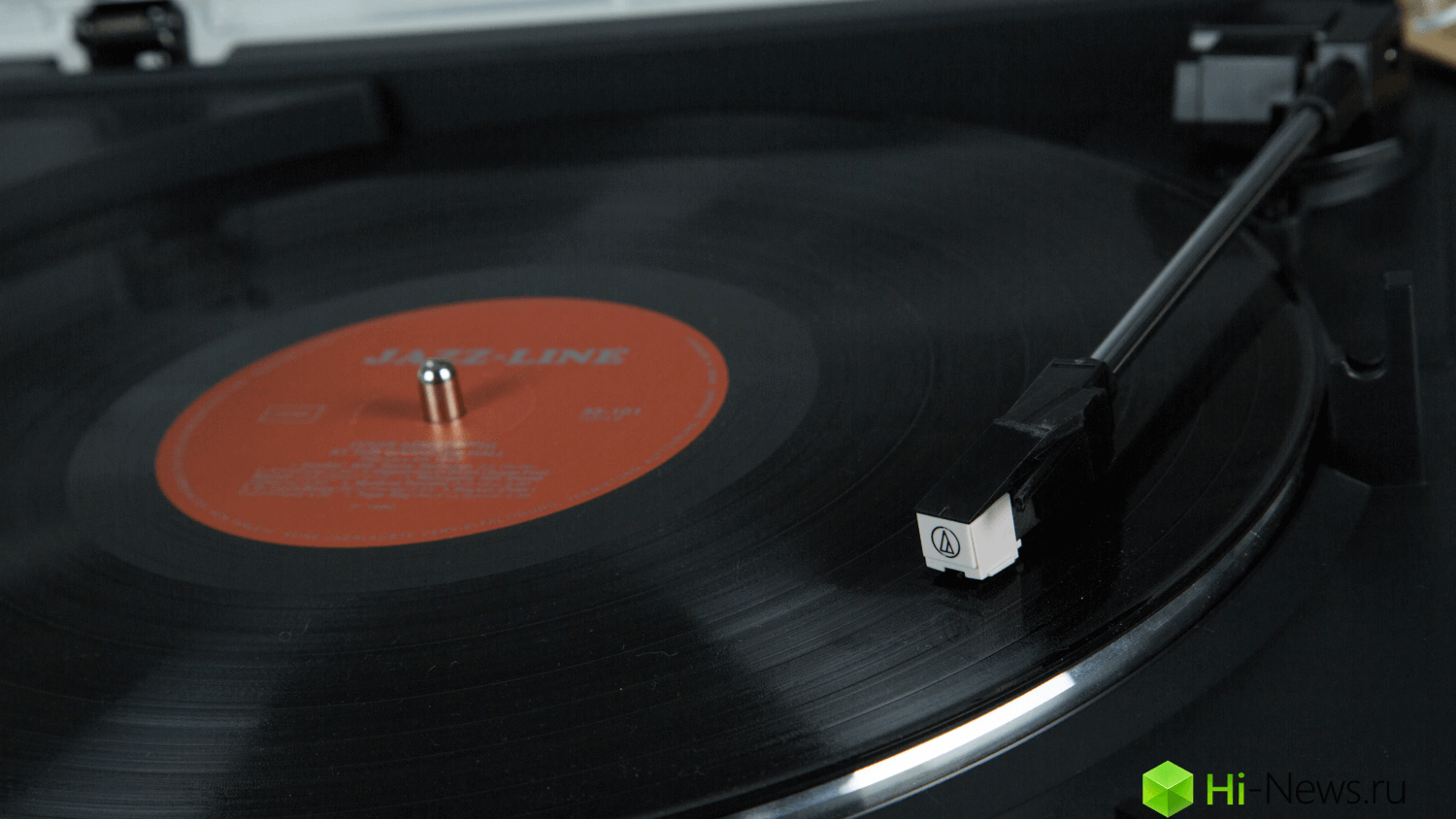 AT_Turntables_LP5_LP60BT - 11