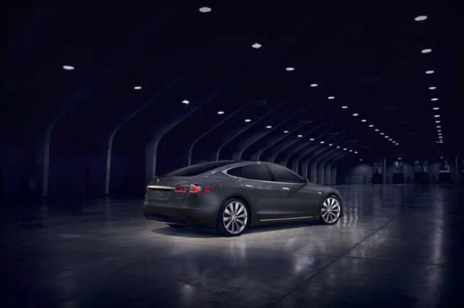Слухи: Tesla выпустит новые варианты автомобилей Model S и Model X с увеличенным запасом хода. Фото.