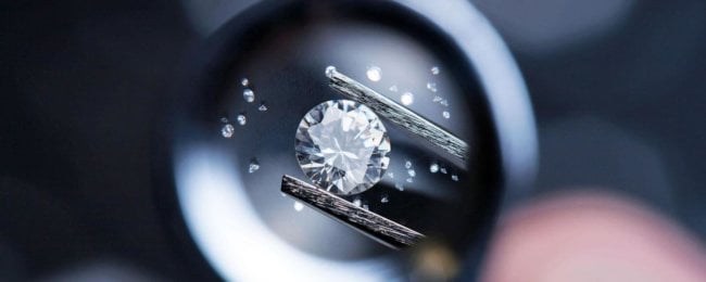 Кристалл, который может сокрушить алмаз: в поисках самого твердого материала. Фото.