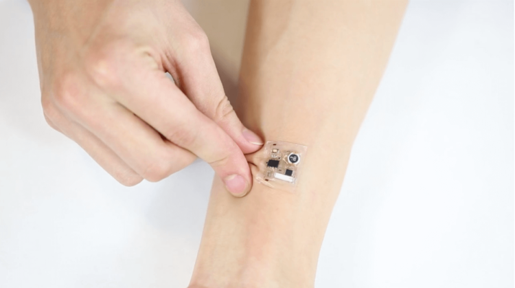 Новый взгляд на носимую электронику: микросхемы, которые крепятся прямо на кожу