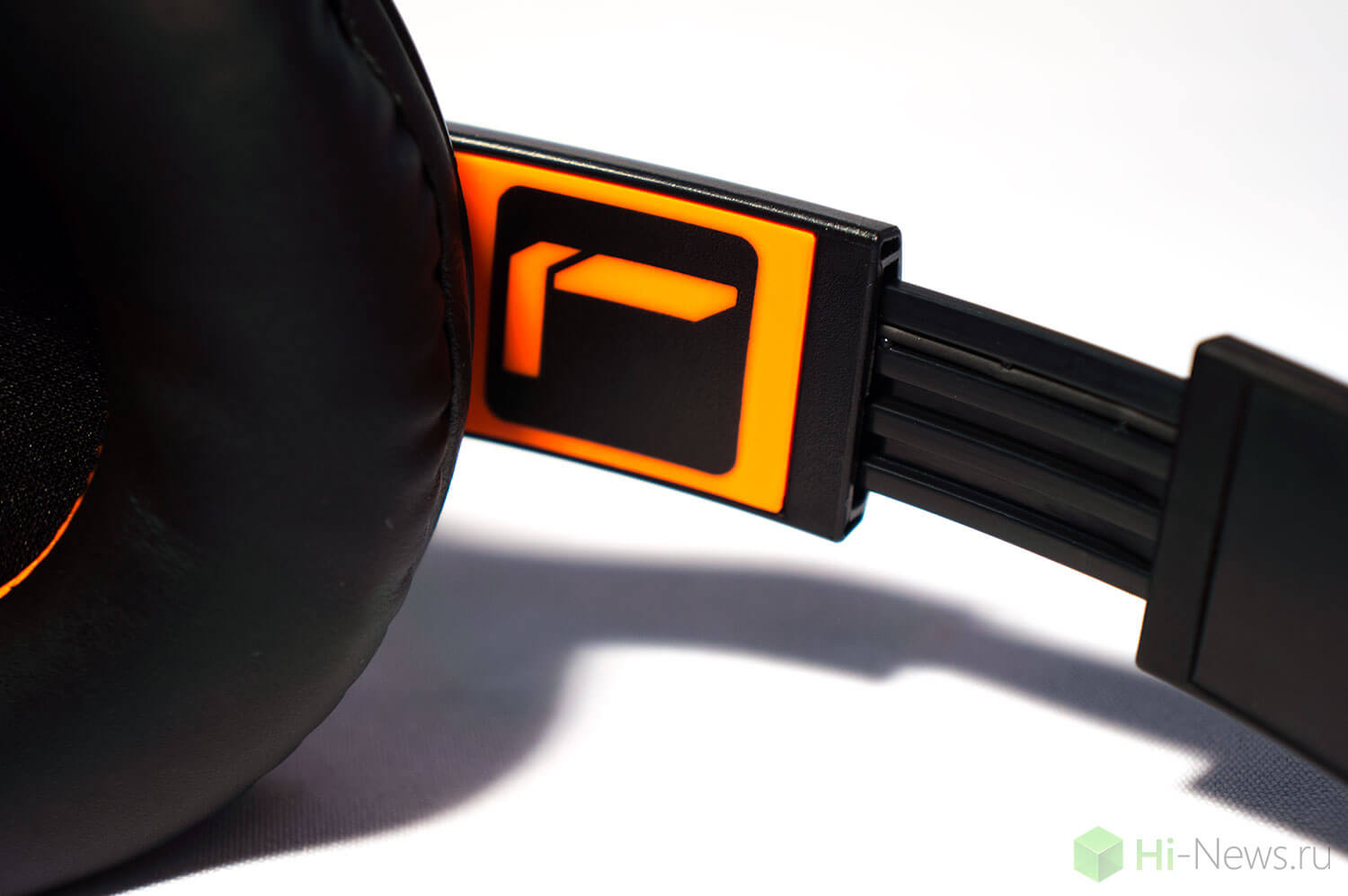 SteelSeries Siberia 100 12 SteelSeries Siberia 100 12