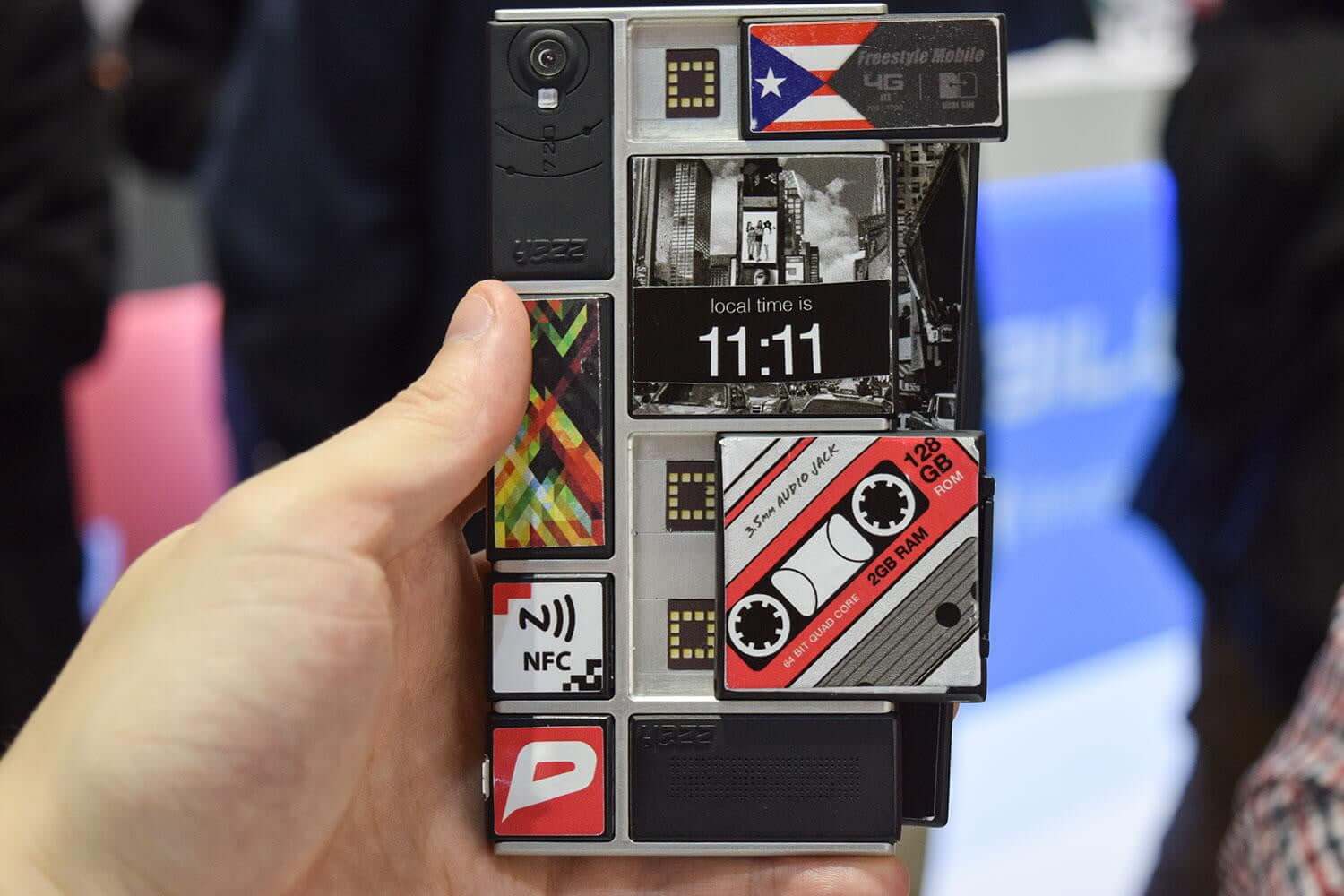 Все устройства будут модульными? Модульный смартфон Project Ara так и не взлетел. Фото.