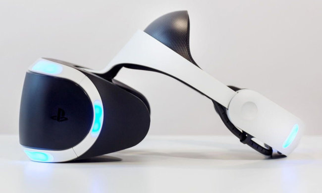 В мире стартовали продажи гарнитуры PlayStation VR. Фото.