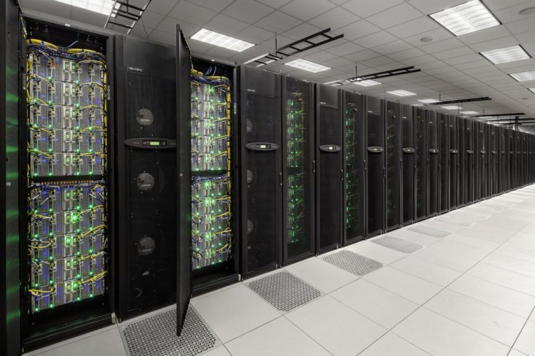 Новый китайский суперкомпьютер сможет выполнять квинтиллион операций в секунду. Фото.