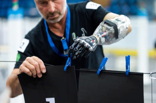 На этой неделе стартует Кибатлон: первые в мире бионические спортивные состязания. Фото.