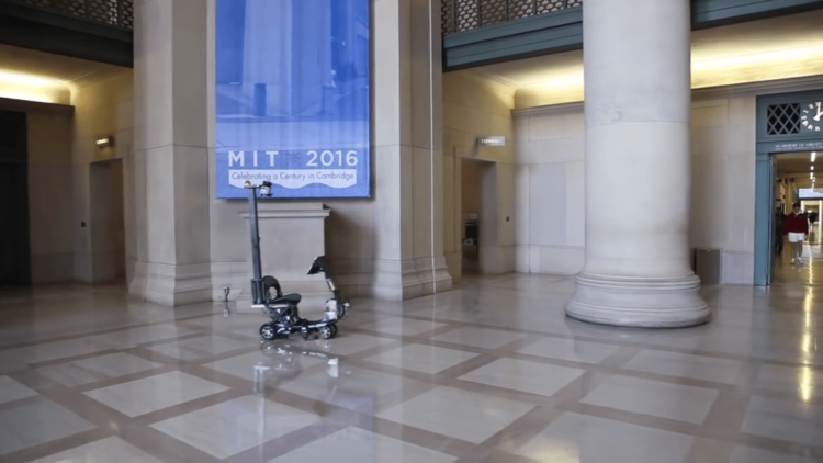 В MIT сделали автопилот для кресла на колёсиках. Фото.