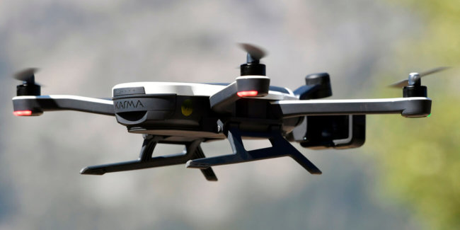 Британские власти предложили «сдать на права» владельцам дронов