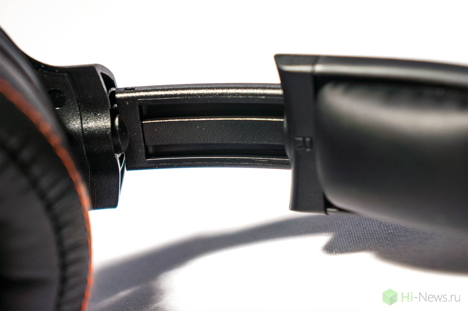 Обзор беспроводной игровой гарнитуры SteelSeries Siberia 840.. Фото.