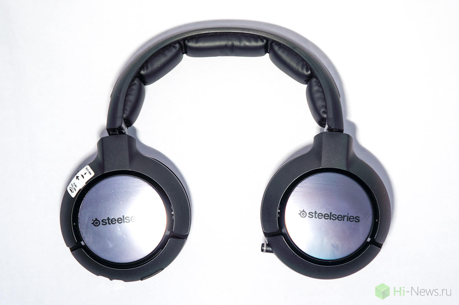 Обзор беспроводной игровой гарнитуры SteelSeries Siberia 840.. Фото.