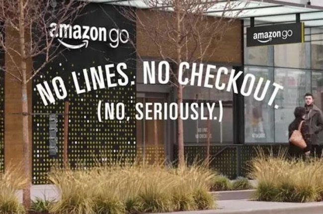 Amazon открывает первый в мире супермаркет без кассового обслуживания и очередей. Фото.