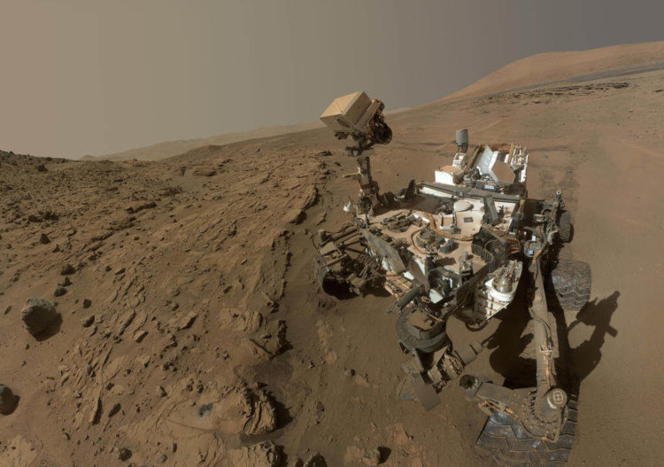 Марсоход «Кьюриосити» бездействовал больше двух недель. Фото.