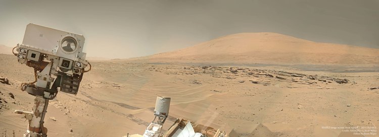 Марсоход «Кьюриосити» нашел новые доказательства возможной марсианской жизни. Фото.