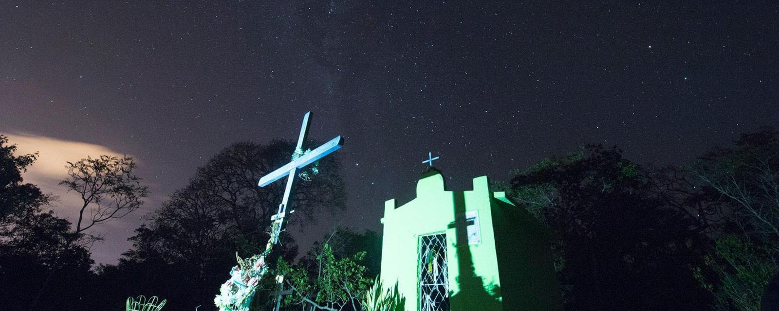 Может ли что-то повлиять на религию на Земле? Фото.