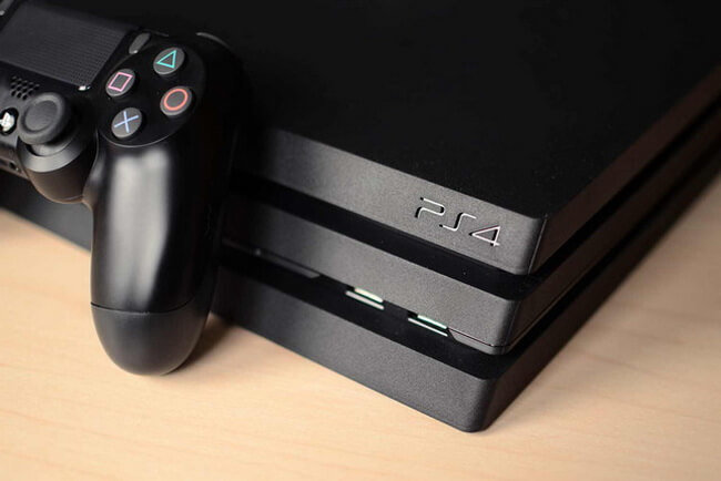 Sony продала более 50 миллионов приставок PlayStation 4. Фото.