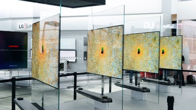 #CES | 2,57-миллиметровый телевизор LG стоит почти 20 тысяч долларов. Фото.