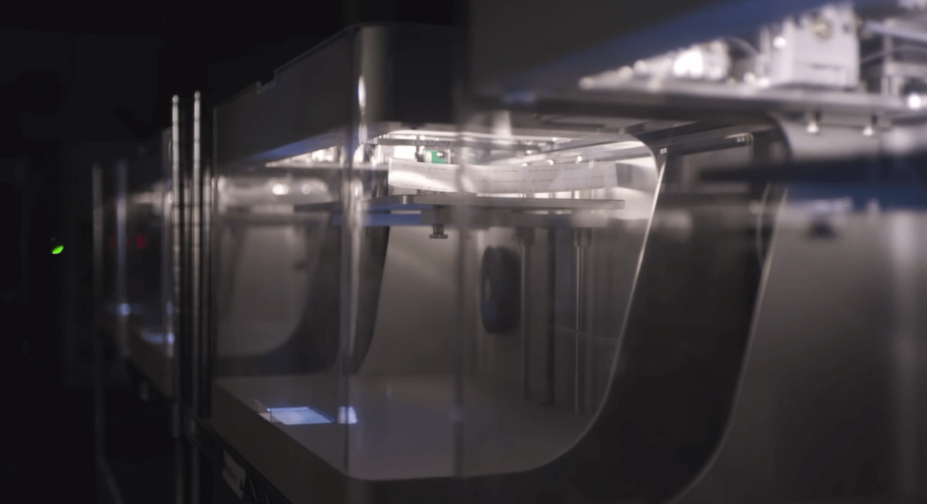 Metal X: недорогой 3D-принтер, печатающий металлом. Фото.