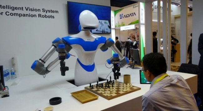 Разработана система поведения роботов, которая позволяет им манипулировать объектами любой формы. Фото.