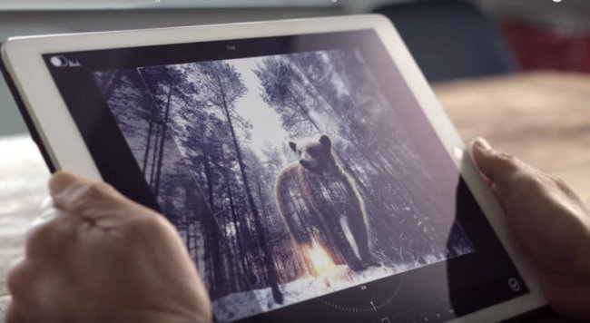 Adobe планирует интегрировать голосовой ассистент в свои приложения. Фото.
