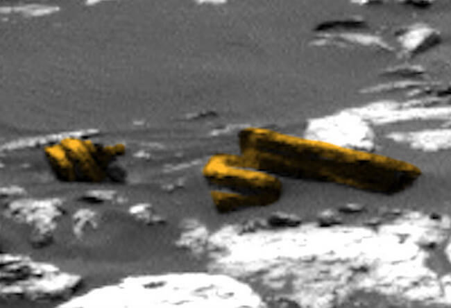 Охотники за пришельцами нашли на Марсе древний инопланетный двигатель. Фото.