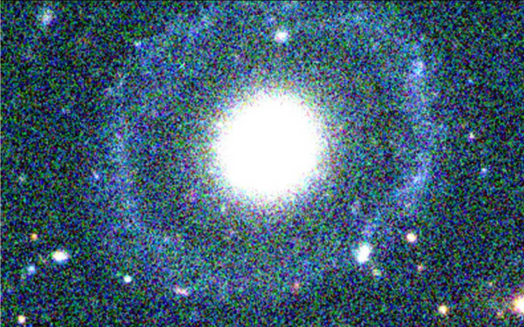 Обнаружен совершенно новый тип галактик. Фото.