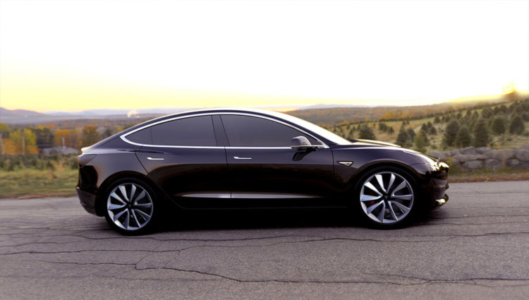 Памятка владельцу Tesla: не забудь ключи от машины! Фото.