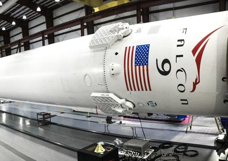 SpaceX: Очередной полёт Falcon 9 намечен на 8 января. Фото.