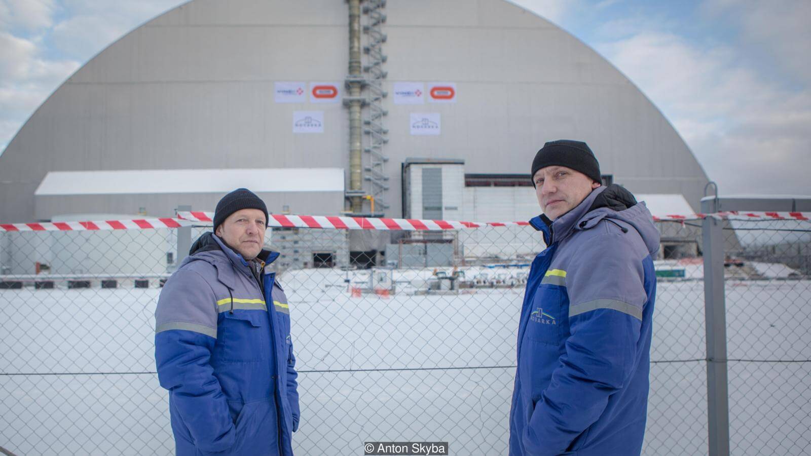 Ликвидаторы чернобыльской катастрофы. Как не крути, а там все равно работают люди. Ликвидаторы чернобыльской катастрофы. Как не крути, а там все равно работают люди. Фото.