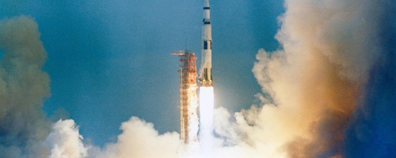 Пожар, который спас миссию «Аполлон». Улететь в космос очень сложно. Фото.