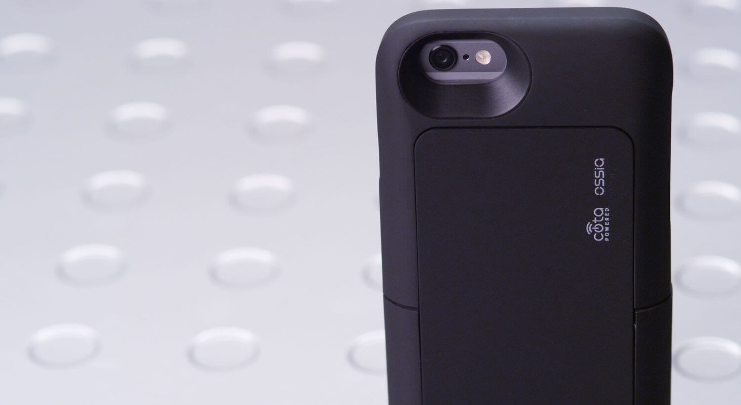 Cota – удивительная беспроводная зарядка для мобильных устройств.. Фото.