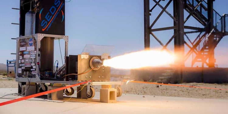Tri-D Dynamics: быстро, качественно и недорого напечатаем двигатель для ракеты. Фото.
